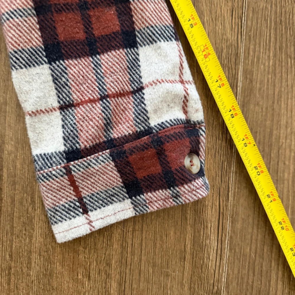Ultra Flirt Plaid Button Down Shirt Womens 1X Burgundy‎ Cream Long Sleeve Cabin - Picture 7 of 9